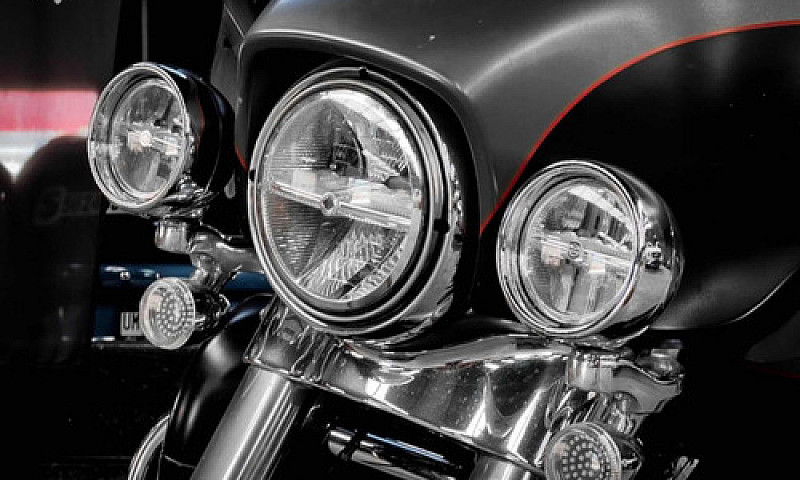 Harley-Davidson Exce...
