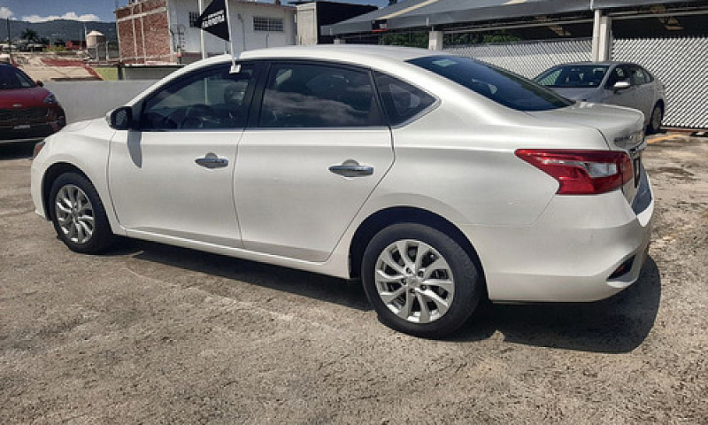Nissan Sentra 2019 1...