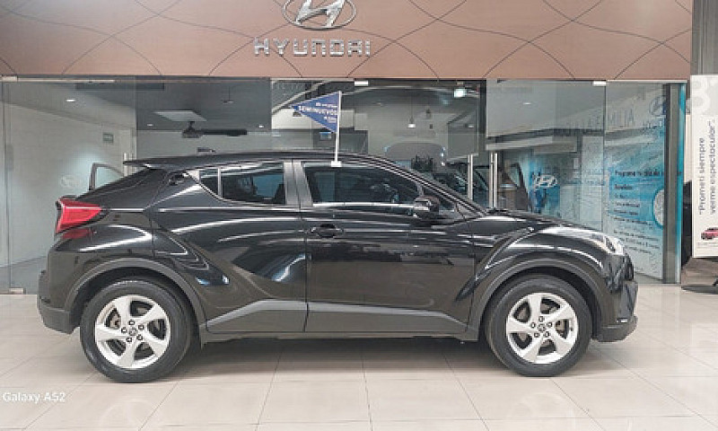 Toyota  C-Hr  2018...