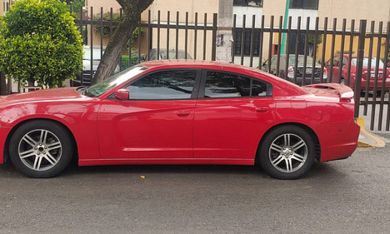 Dodge Charger 3.6 Sx...