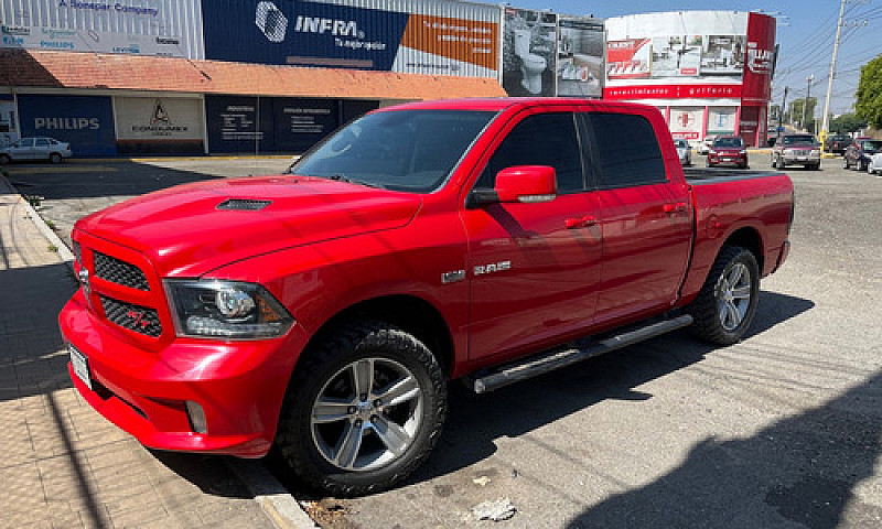 Dodge Ram 1500 V8 He...