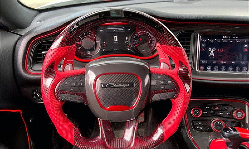 Dodge Challenger 201...