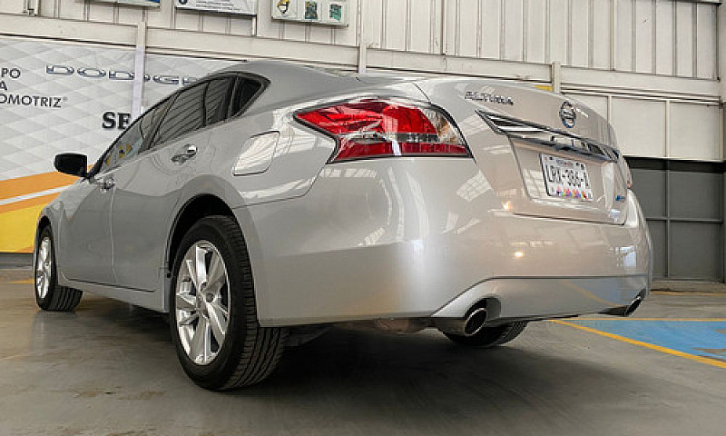 Nissan Altima 2015 2...
