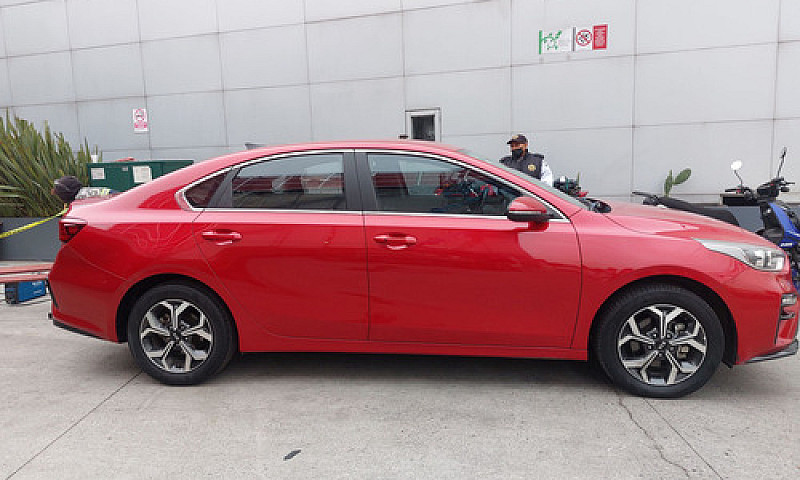 Kia Forte 2020...