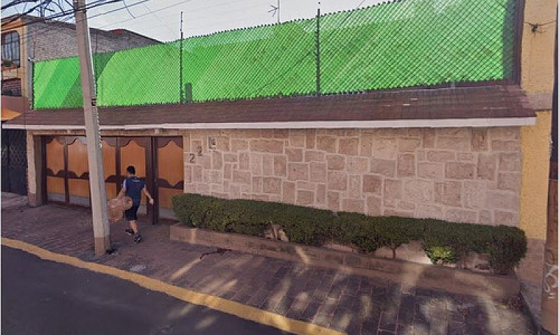 Hermosa Casa En La C...