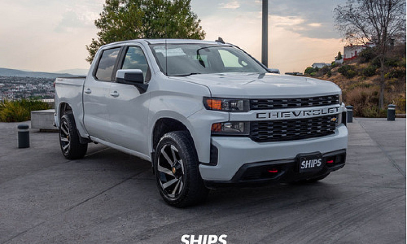 Chevrolet Silverado ...