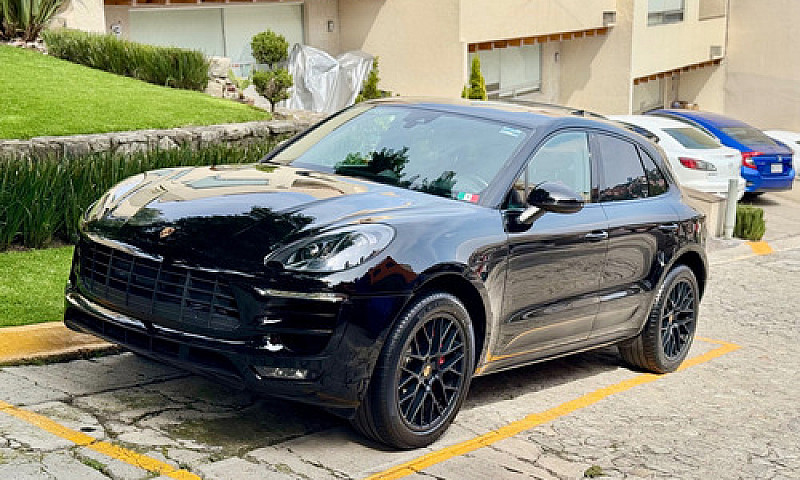 Porsche Macan 3.0 Gt...