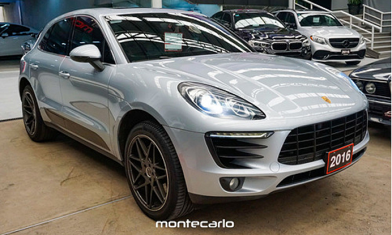 Porsche Macan 2016...