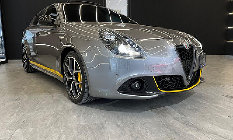 Alfa Romeo Giulietta...