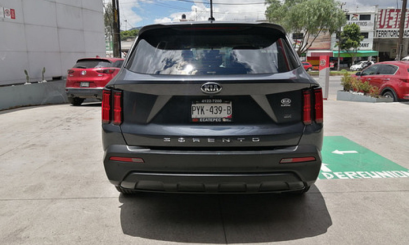 Kia Sorento 2021 2.4...