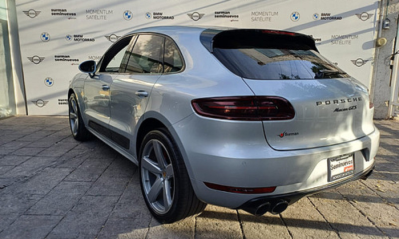 Porsche Macan 2018...