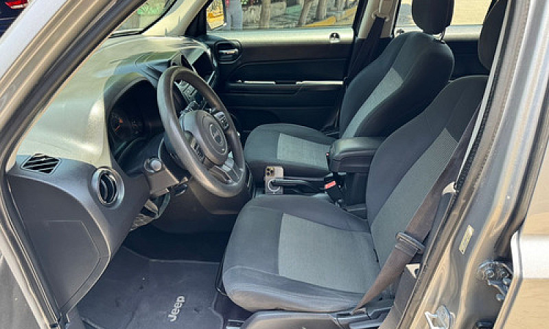 Jeep Patriot 2.4 Spo...