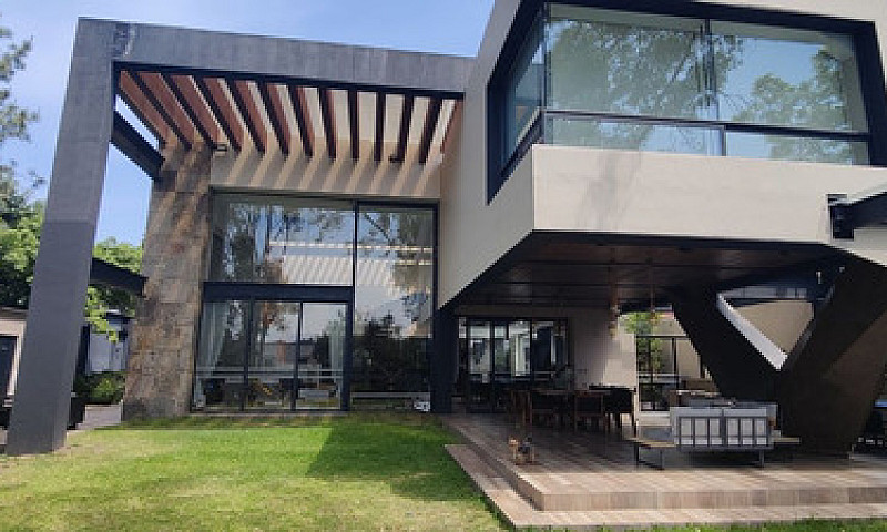 Espectacular Casa En...