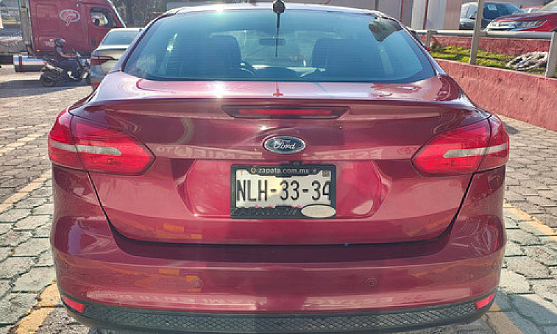 Ford Focus 2016...