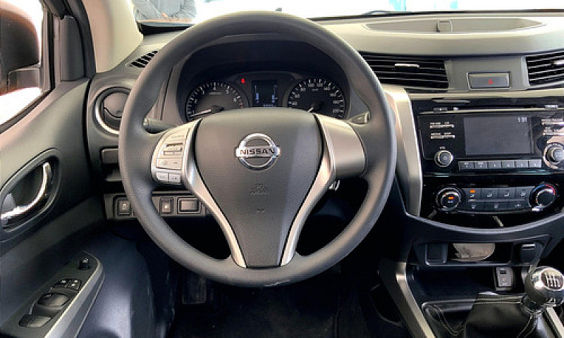 Nissan Np300 Frontie...