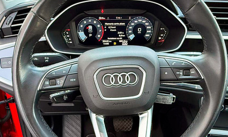 Audi Q3 2023...