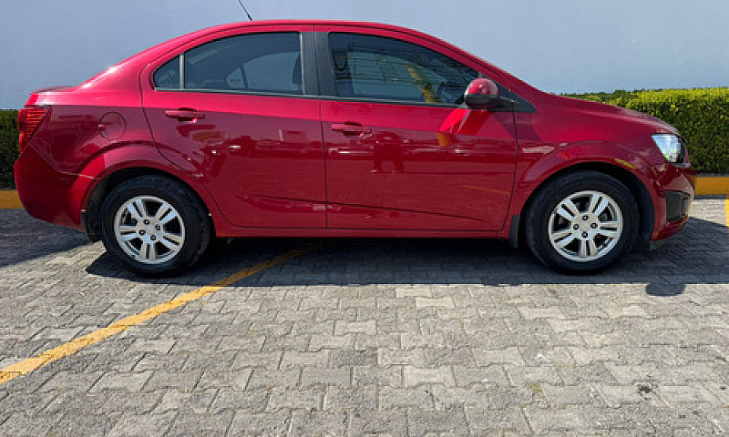 Chevrolet Sonic 2016...