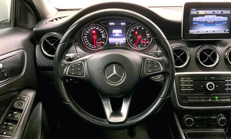 Mercedes Benz Clase ...