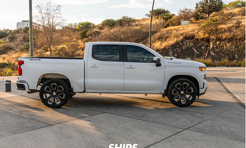 Chevrolet Silverado ...