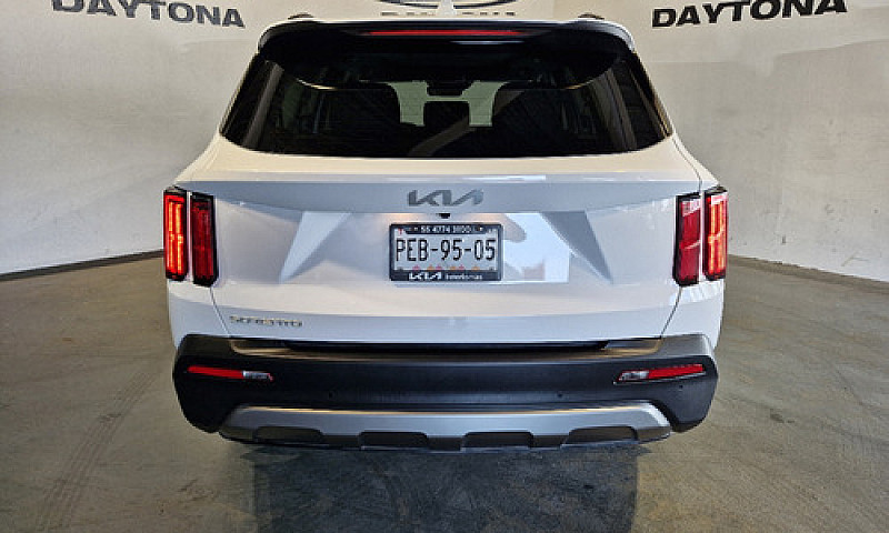 Kia  Sorento  2023...