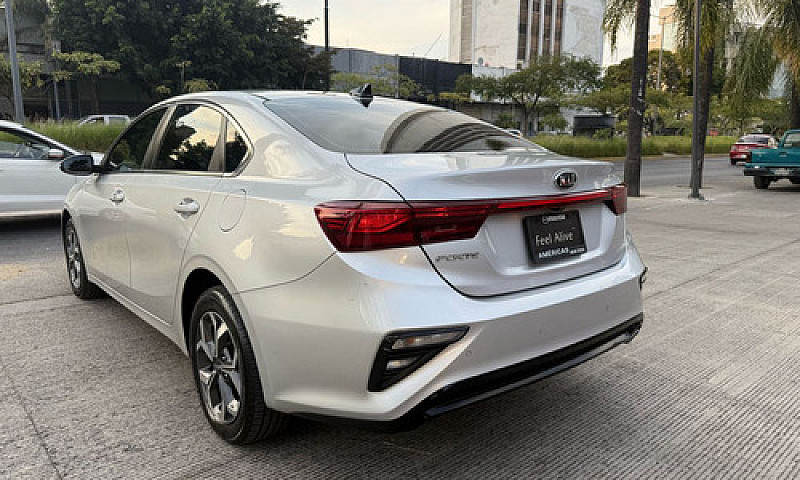 Kia Forte Sedan 2019...