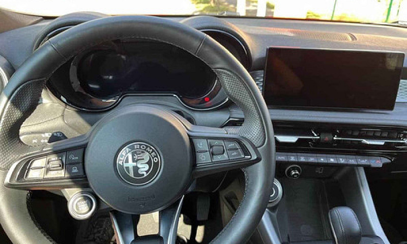 Alfa Romeo Tonale 2....