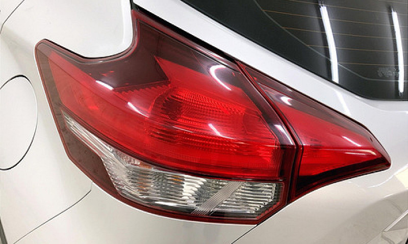 Nissan Kicks 2017...