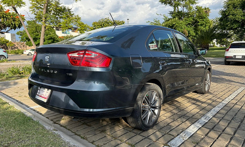 Seat Toledo 1.4 Adva...