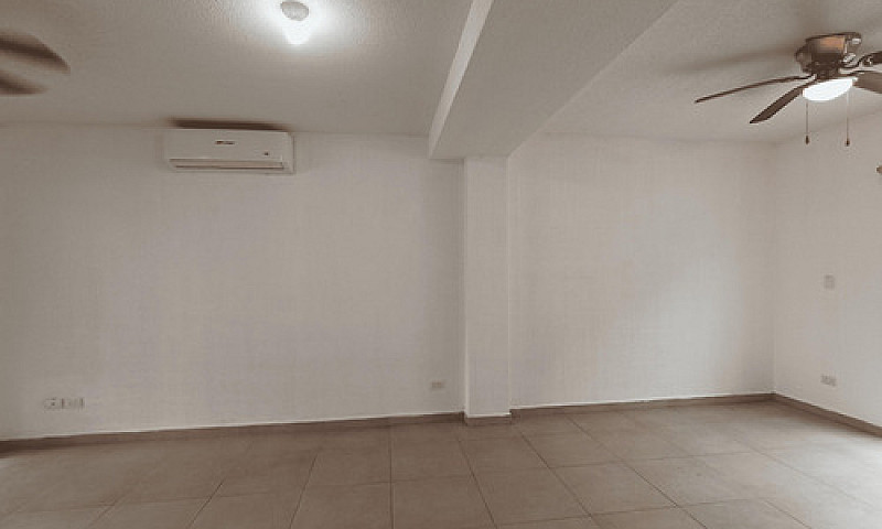 Casa En Venta En Dre...