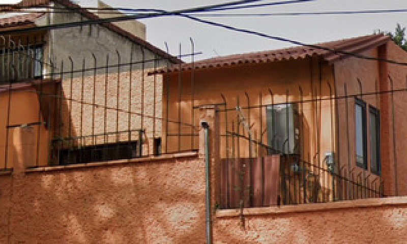 Casa En Venta     Re...