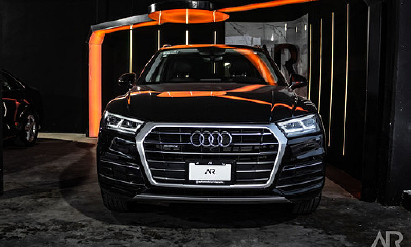 Audi Q5 2019...