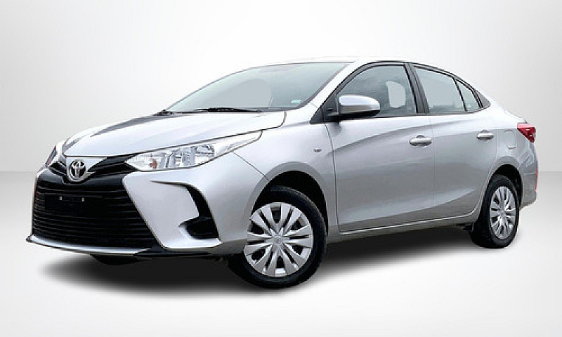 Toyota Yaris 2022...