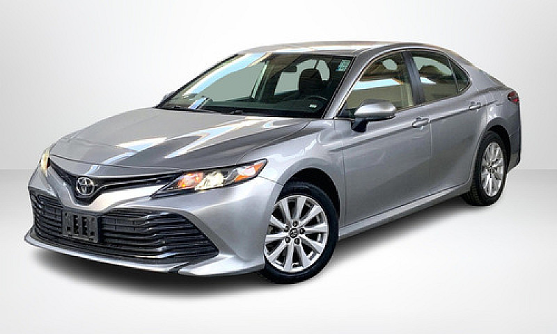 Toyota Camry 2019...