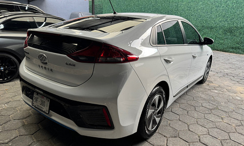 Hyundai Ioniq 1.6 Gl...