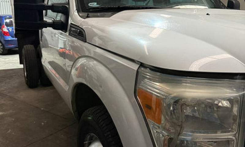 Camioneta Ford F350 ...