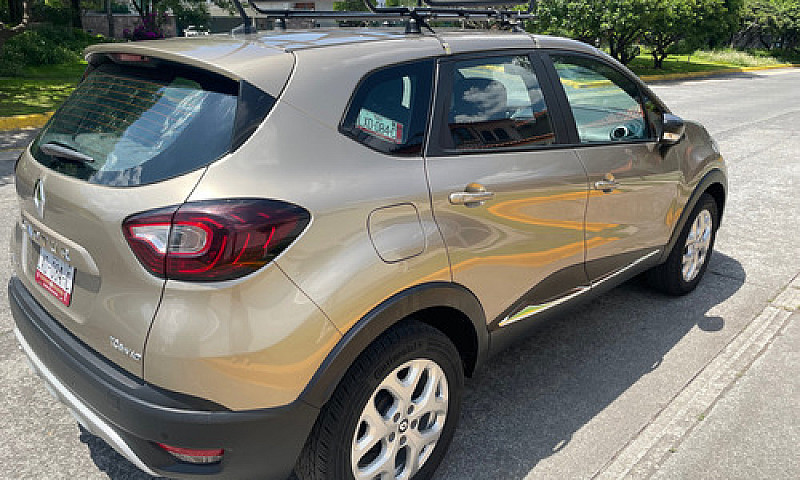 Renault Captur 2.0 I...