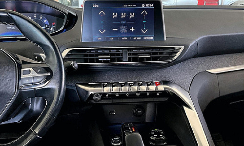 Peugeot 3008 2019...