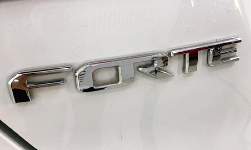 Kia Forte 2021...
