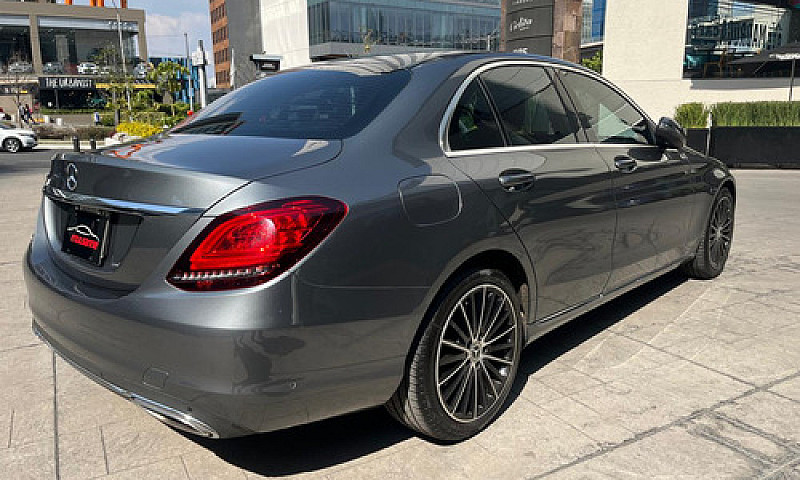 Mercedes-Benz Clase ...