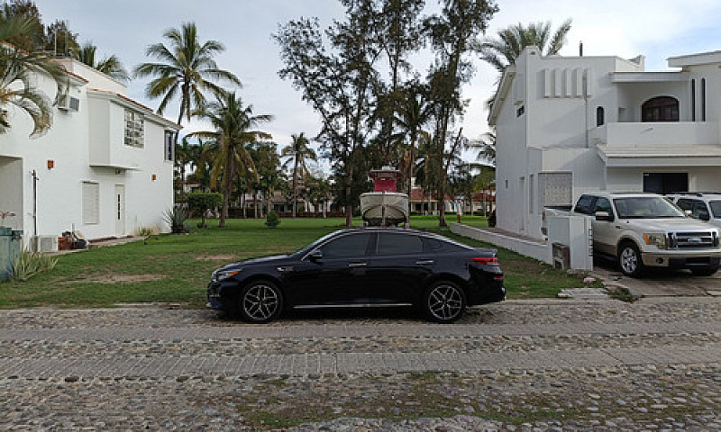 Kia Optima 2.0 L Tur...