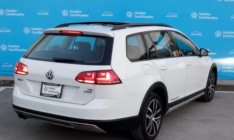 Volkswagen Crossgolf...