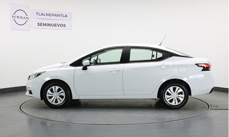 Nissan Versa 2021...