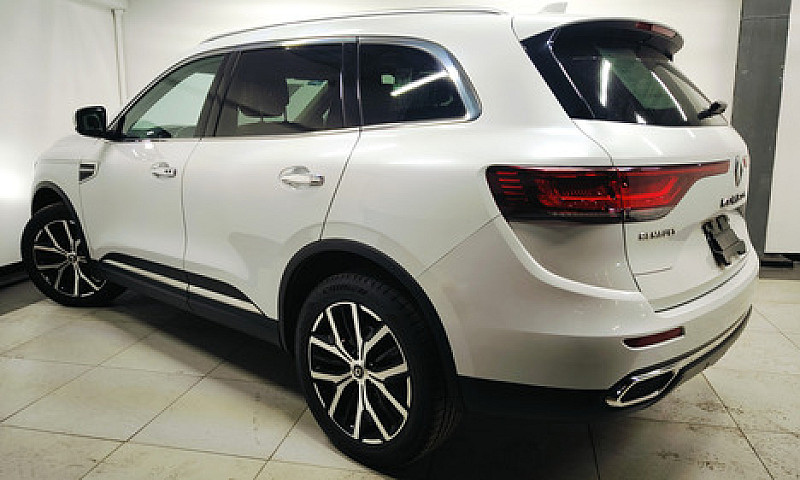 Renault Koleos 2023...