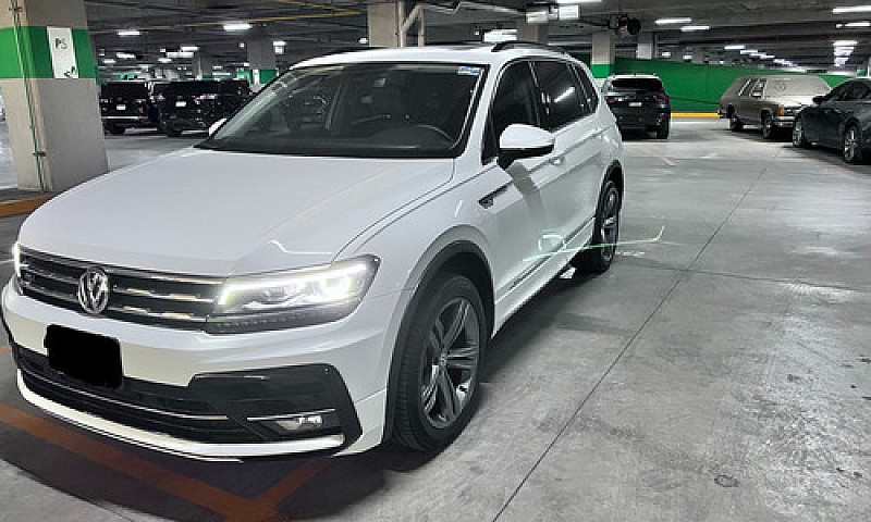 Vw Tiguan R Line...
