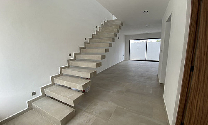 Casa En Venta  Bio G...