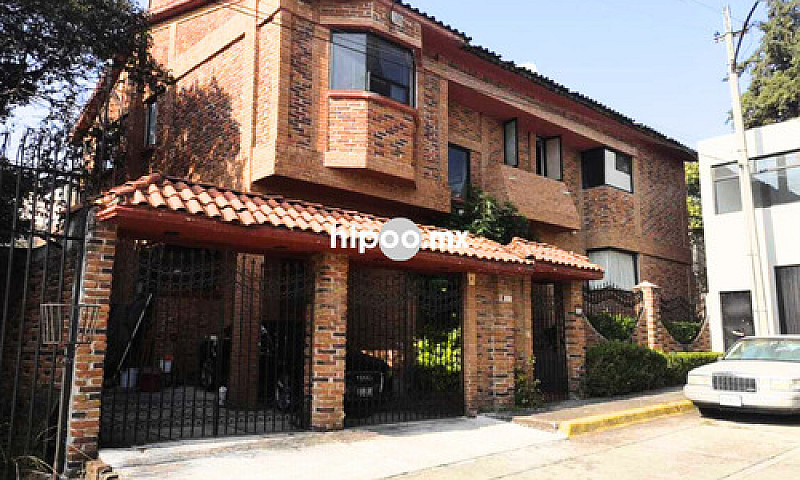 Casa En Venta En Ciu...