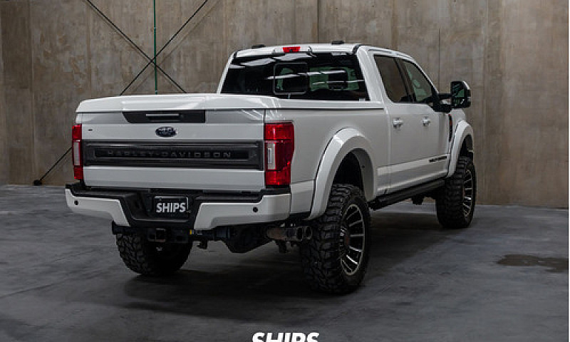 Ford F-250 2021...