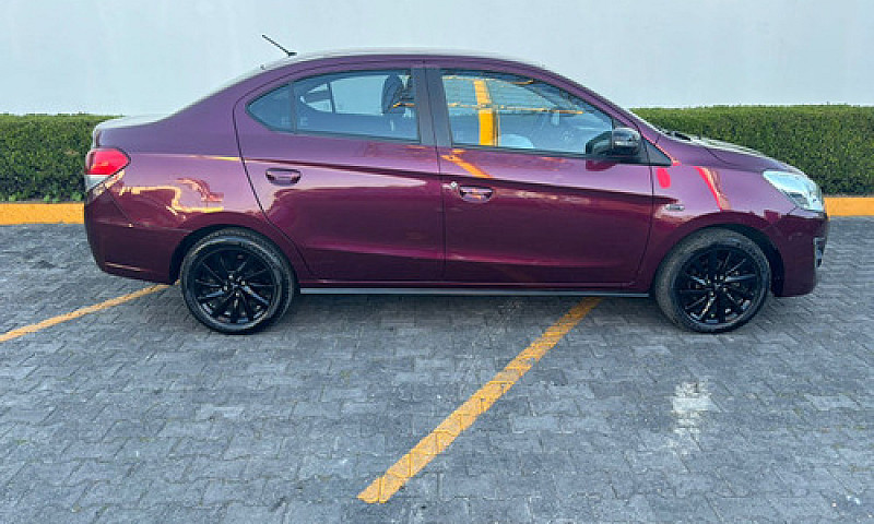 Mitsubishi Mirage 20...