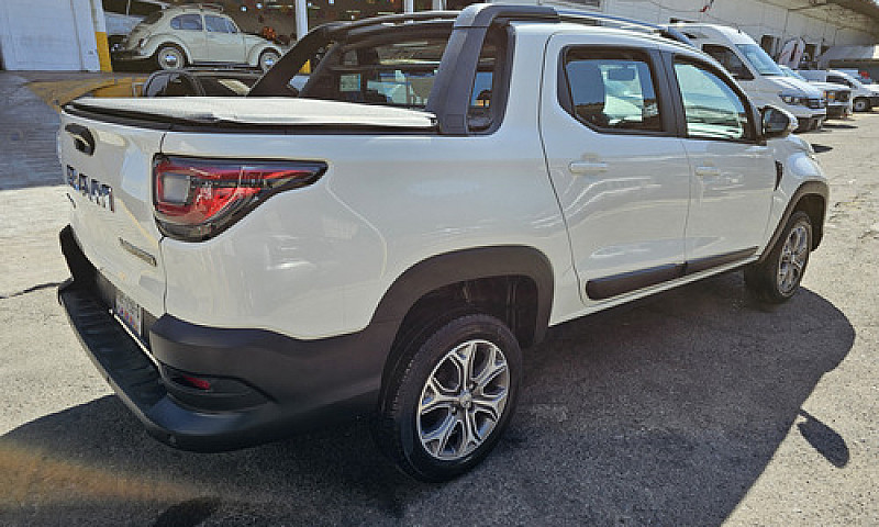 Ram 700 1.3 Laramie ...