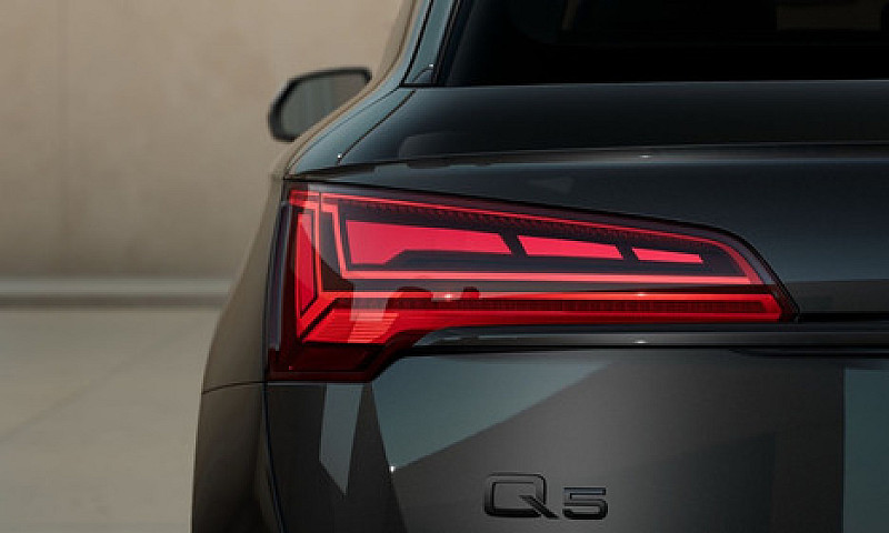 Audi Q5 S Line 45 Tf...